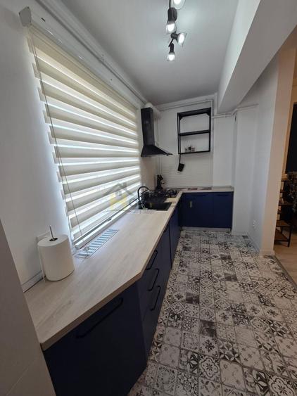 Apartament cu 2 camere decomandat, mobilat în Sud