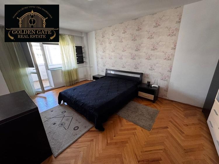 Apartament cu 2 camere semidecomandat, mobilat în Decebal