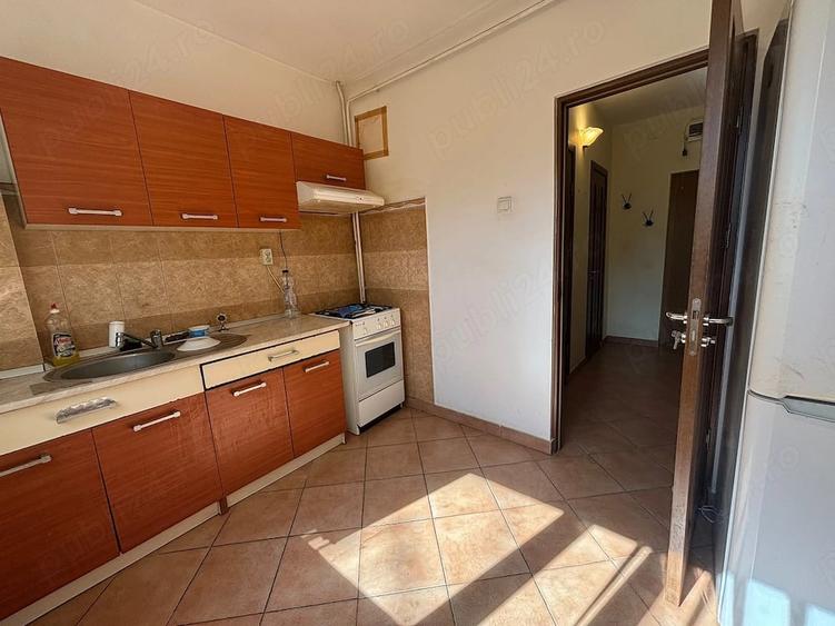 Apartament cu 2 camere semidecomandat în Ultracentral