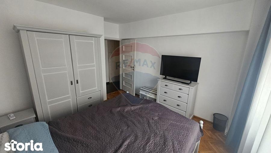 Apartament cu 3 camere decomandat, mobilat în Valea Cetății