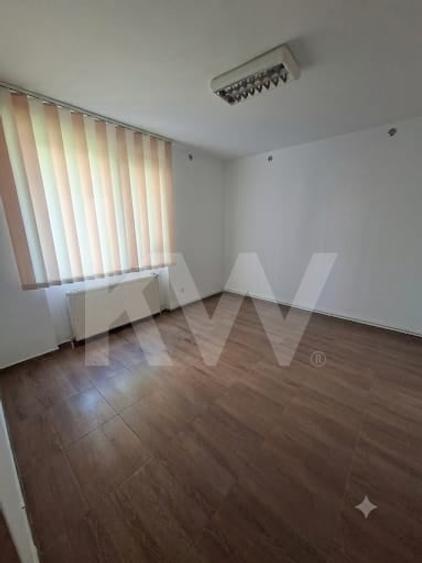 SPATIU COMERCIAL DE INCHIRIAT Bd VASILE MILEA 1600euro - 2