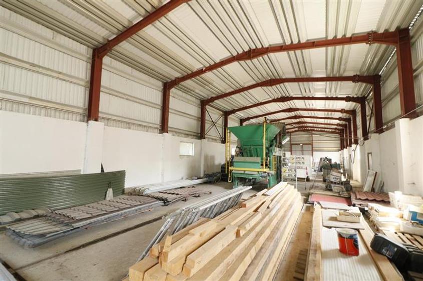 Spațiu industrial, de 500 mp, în Exterior Vest