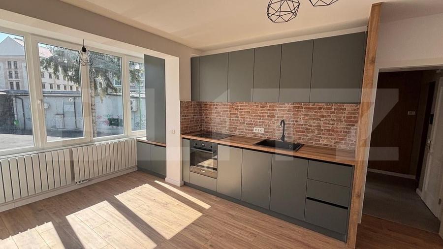 Apartament 3 camere, 60mp, zona Ultracentral - 1
