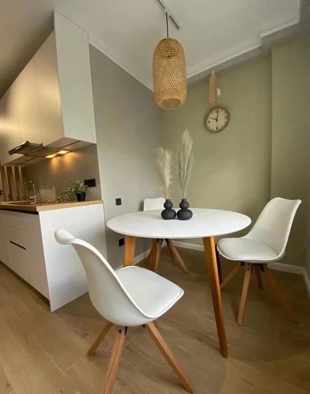 Apartament cu 2 camere decomandat în Ultracentral