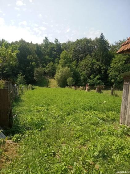 Casă cu 2 camere cu Teren 1068 Mp în Central
