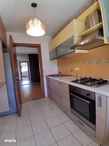 Apartament cu 2 camere, mobilat în Central — fotografia 1