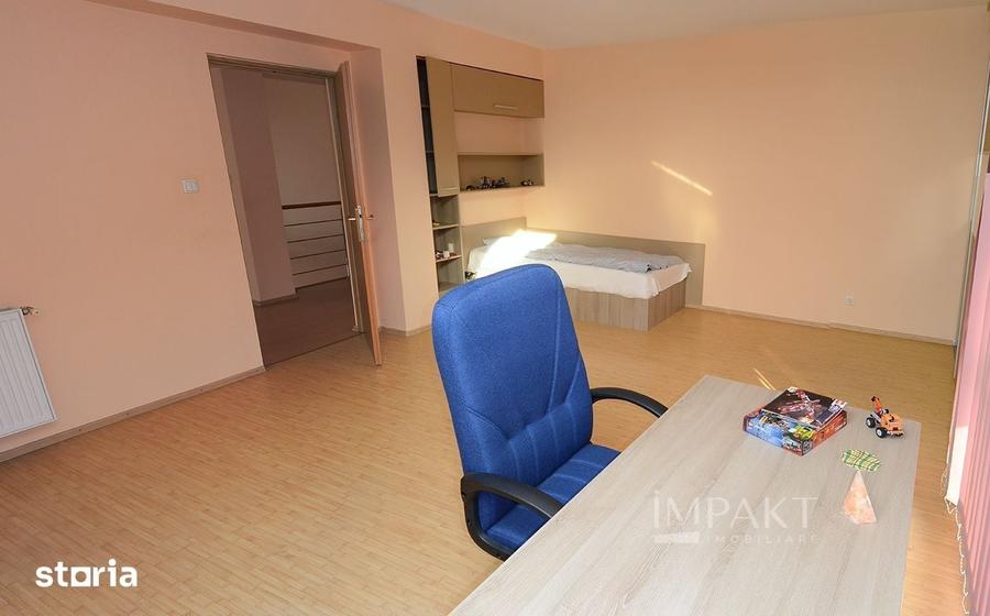 Apartament cu 5 camere în Bună Ziua