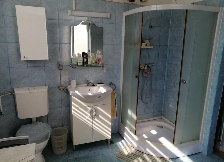 Casă cu 4 camere cu Teren 987 Mp în Valea Călugărească
