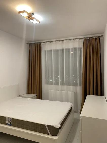 Apartament cu 2 camere semidecomandat, mobilat în Rahova