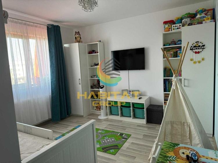 Apartament cu 3 camere decomandat, mobilat în Berceni