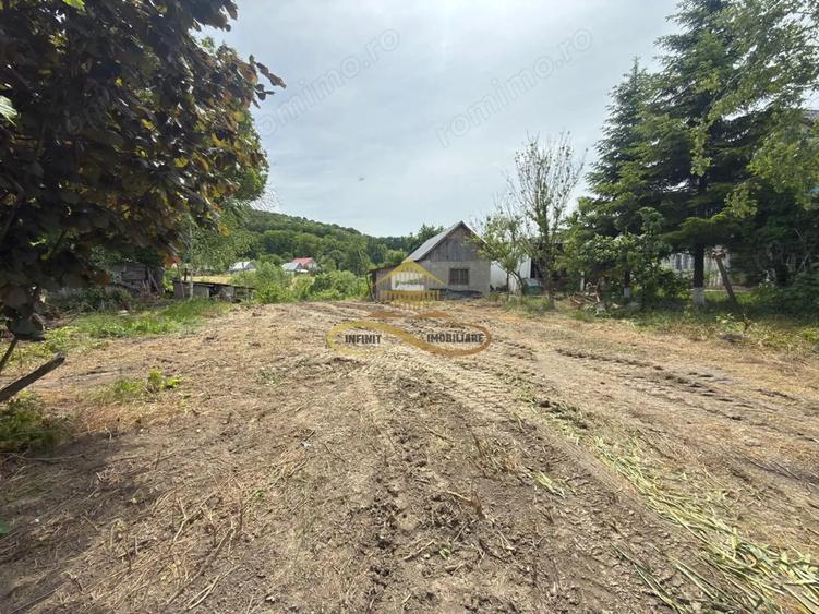 Casă cu 2 camere cu Canalizare în Buhoci