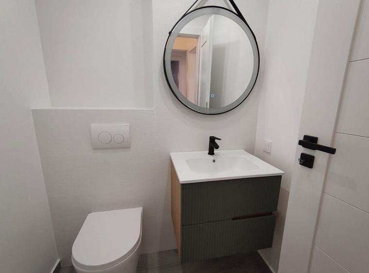 Apartament cu 3 camere decomandat în Ștrand