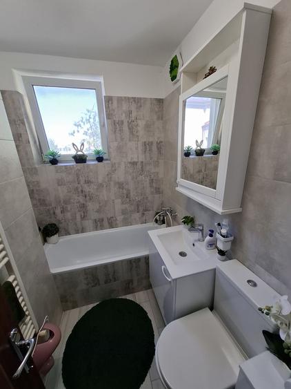 Apartament cu 2 camere și balcon cu vedere port Bd Ferdinand - 12