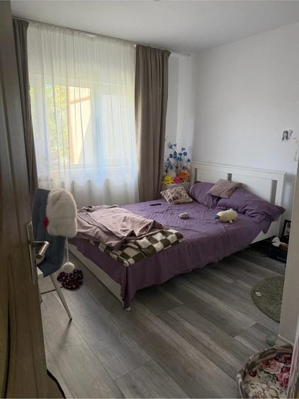 Apartament cu 2 camere decomandat în Soarelui