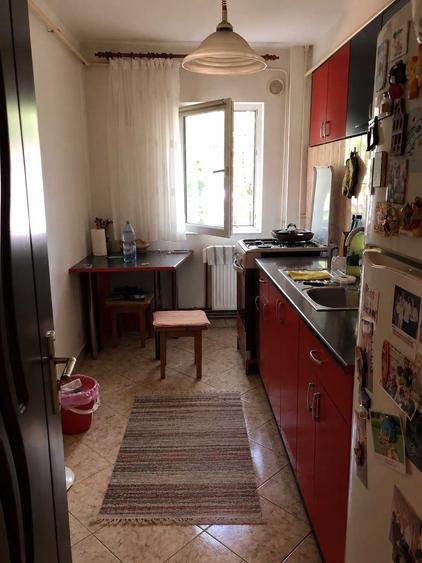 Apartament cu 2 camere decomandat în Bularga
