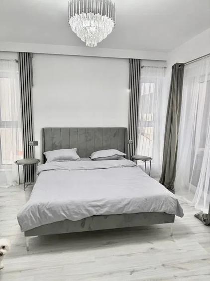Duplex cu 4 camere cu Canalizare în Florești