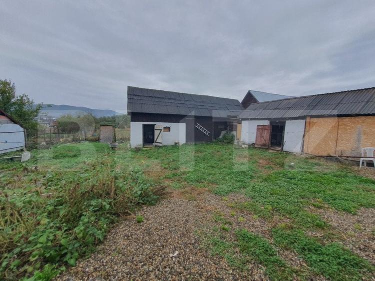 Casă individuală cu 3 camere cu Teren 1500 Mp în Sud