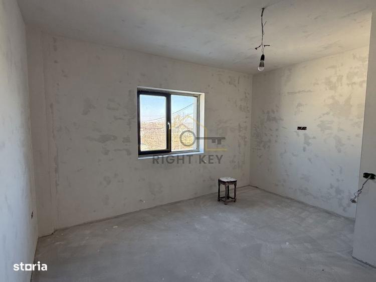 Casă cu 4 camere cu Teren 250 Mp în Clinceni