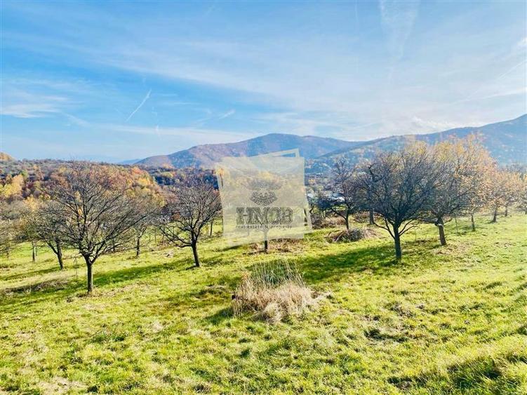 Teren Construcții intravilan de 1000 mp, în Central