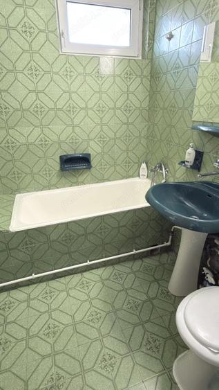 Apartament cu 2 camere semidecomandat în Dacia