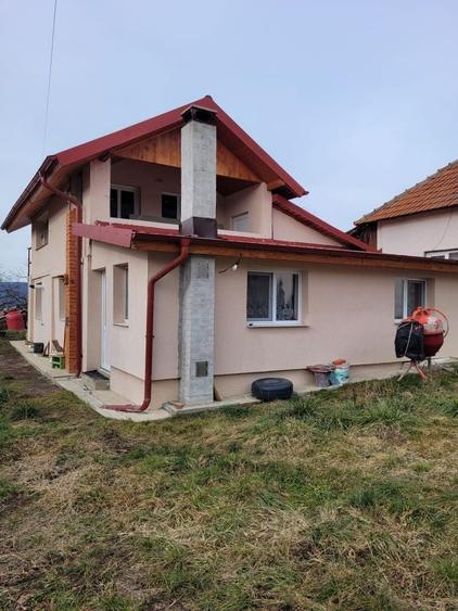 Vand casa finalizata recent - 3