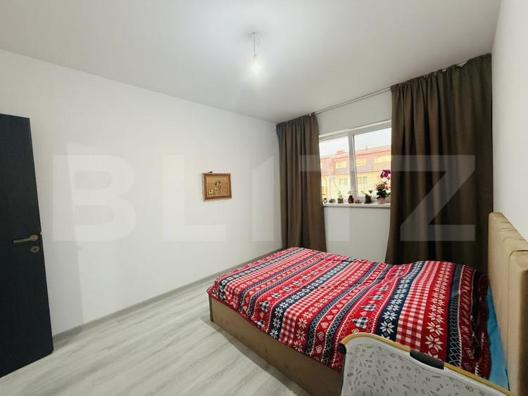 Apartament cu 2 camere, mobilat în Sânpetru