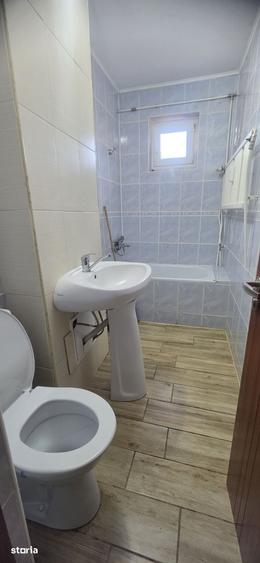 Apartament cu 2 camere nedecomandat în George Enescu