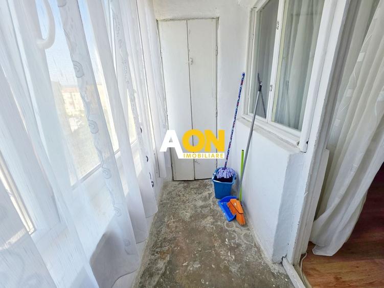 Apartament cu 2 camere decomandat, mobilat în Cetate