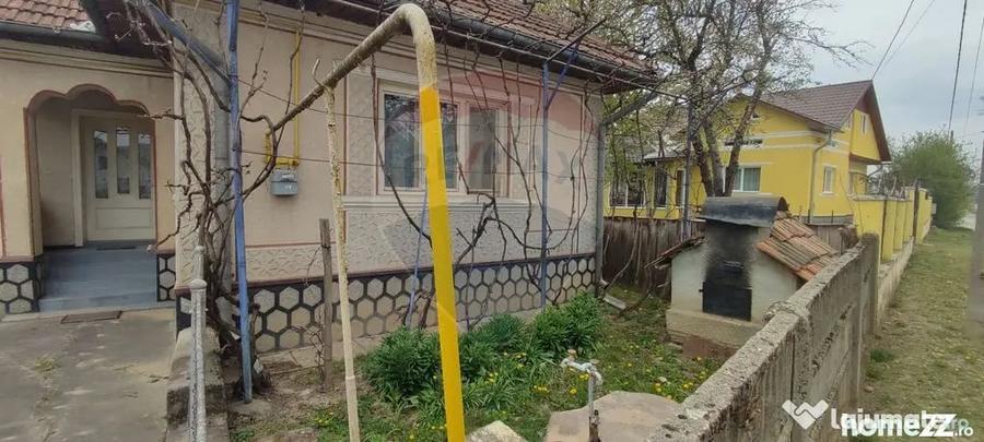 Casă cu 3 camere cu Teren 1361 Mp în Gârdani