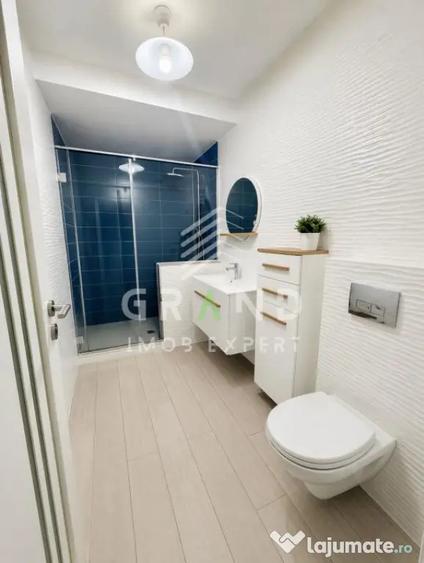 Apartament cu 3 camere semidecomandat, mobilat în Florești