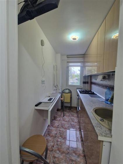 Apartament cu 2 camere decomandat, mobilat în Lujerului
