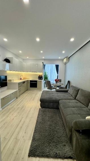 Apartament cu 3 camere decomandat în 1 Decembrie 1918