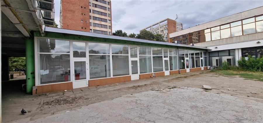 Spațiu comercial, de 140 mp, în Govândari