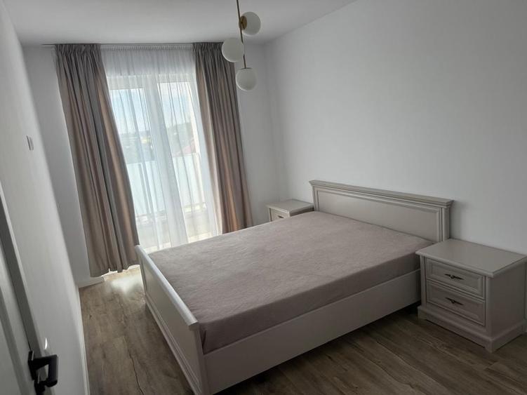 Apartament cu 2 camere decomandat în Exterior Vest