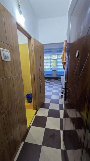 Garsonieră semidecomandată în Central