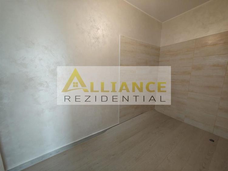 Casă individuală cu 4 camere decomandat cu Canalizare în Berceni