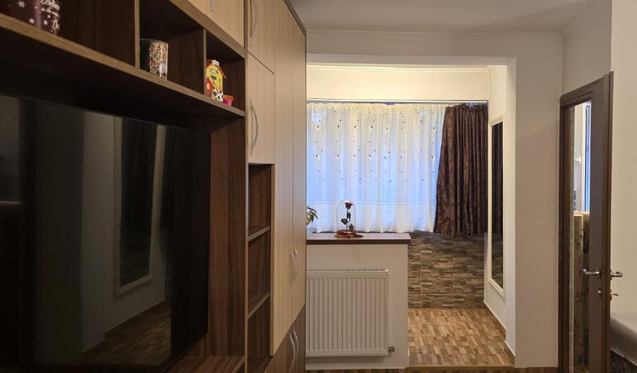 Garsonieră decomandată, renovată și mobilată complet | Etaj 1 | Sălăjan - 7 minu - 7