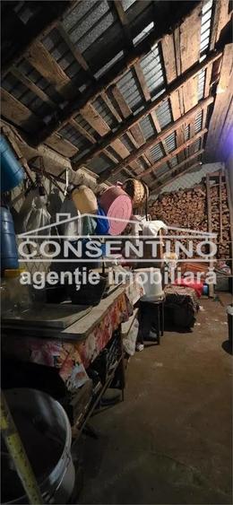 Casă cu 3 camere cu Teren 1439 Mp în Movila Banului