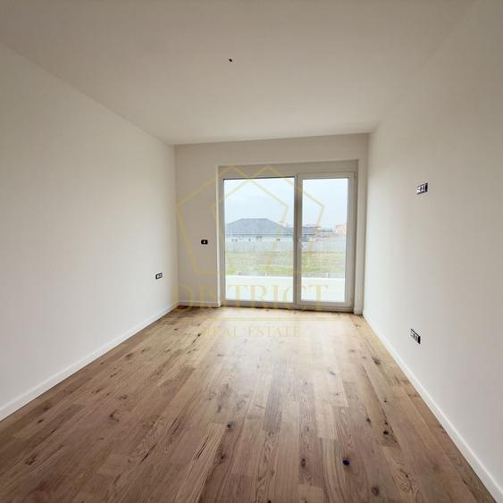 Com 0 | Duplex superb cu 5 camere despartit prin garaj | Dumbravita - 4