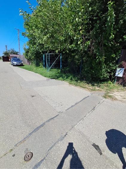 Teren de 1200 mp, în Boldești