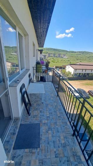 Apartament cu 3 camere, mobilat în Florești
