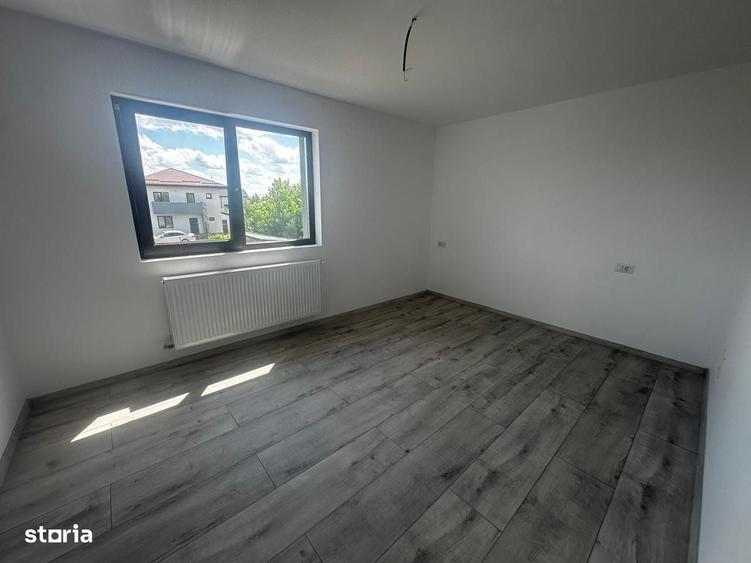 Casă cu 3 camere cu Teren 250 Mp în Central