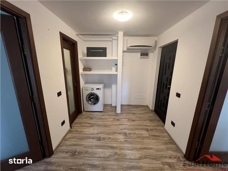 Apartament cu 3 camere, mobilat în Central