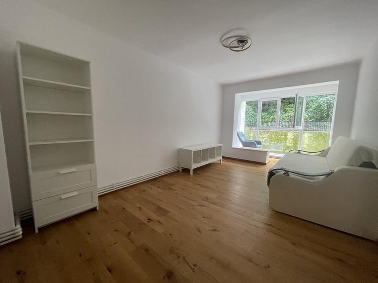Apartament decomandat în Central