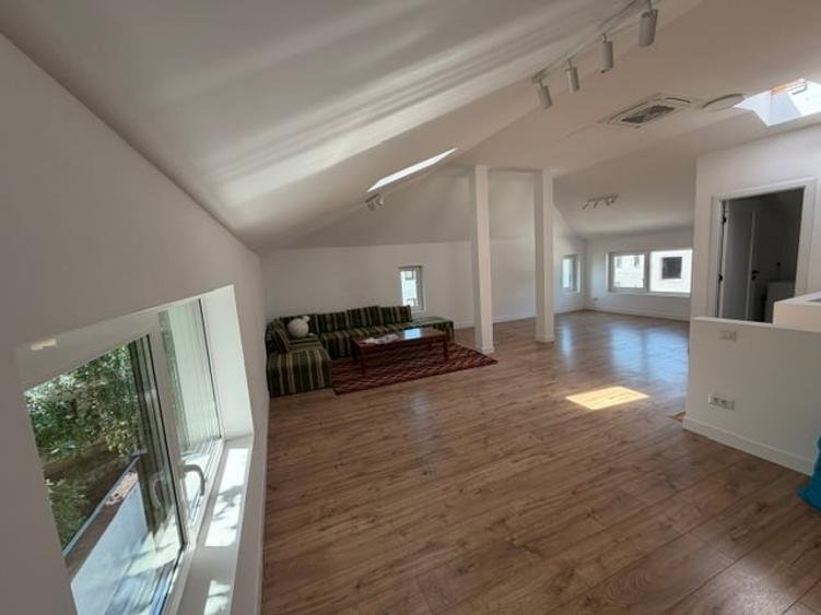 Duplex cu 4 camere cu Canalizare în Ferme