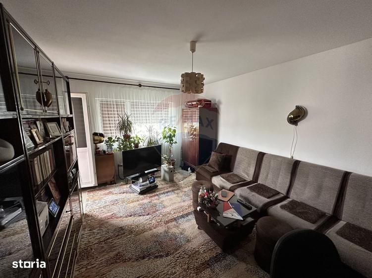 Apartament cu 2 camere decomandat în Micălaca
