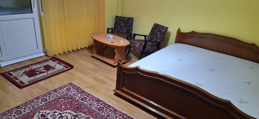 Garsonieră decomandată în Alexandru cel Bun