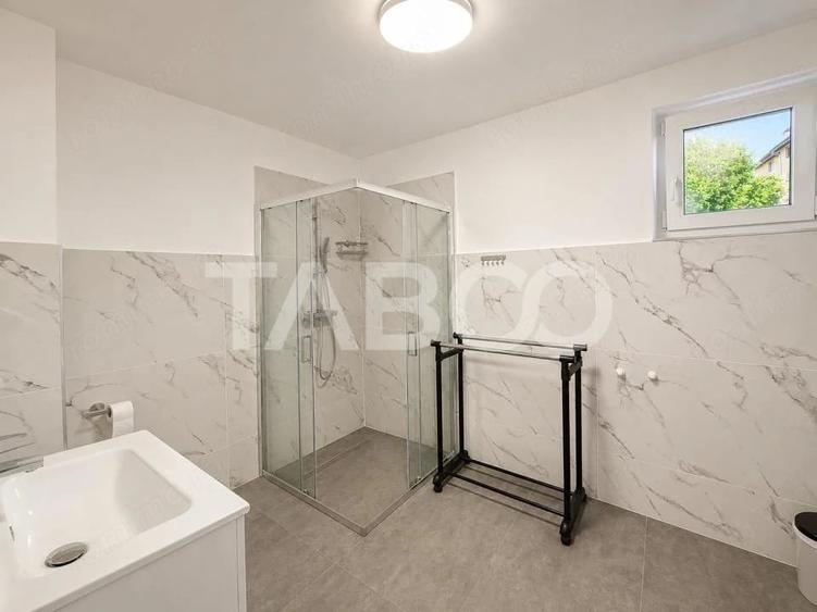 Spațiu comercial, de 35 mp, în Ștrand