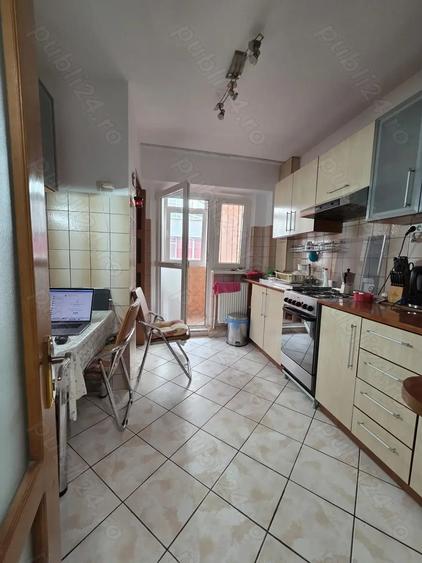 Apartament cu 2 camere decomandat în Radu Negru