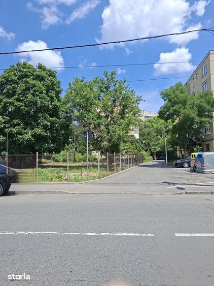 Teren Nanterre - 3